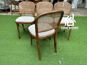 Ghế ăn gỗ Thonet 811 nệm