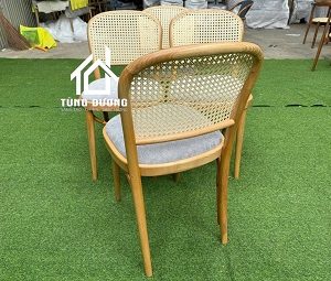 Ghế ăn gỗ Thonet 811 nệm