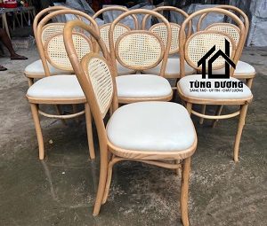 Ghế ăn Thonet 215r bọc nệm