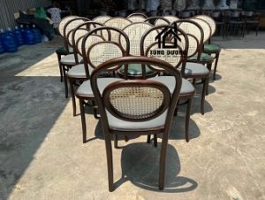 Ghế ăn Thonet 215r bọc nệm