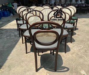 Ghế ăn Thonet 215r bọc nệm