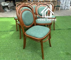 Ghế ăn Thonet 215R tựa nệm