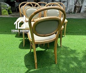 Ghế ăn Thonet 215R tựa nệm